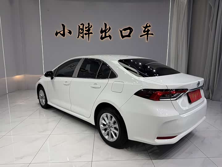 Toyota Corolla, 2022 — фото 6 из 9