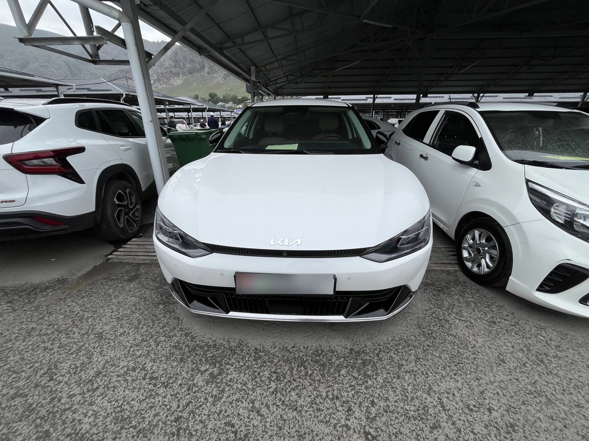 Kia EV6, 2021 — фото 4 из 9