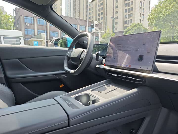 Dongfeng Yipai eπ 007, 2026 — фото 9 из 9