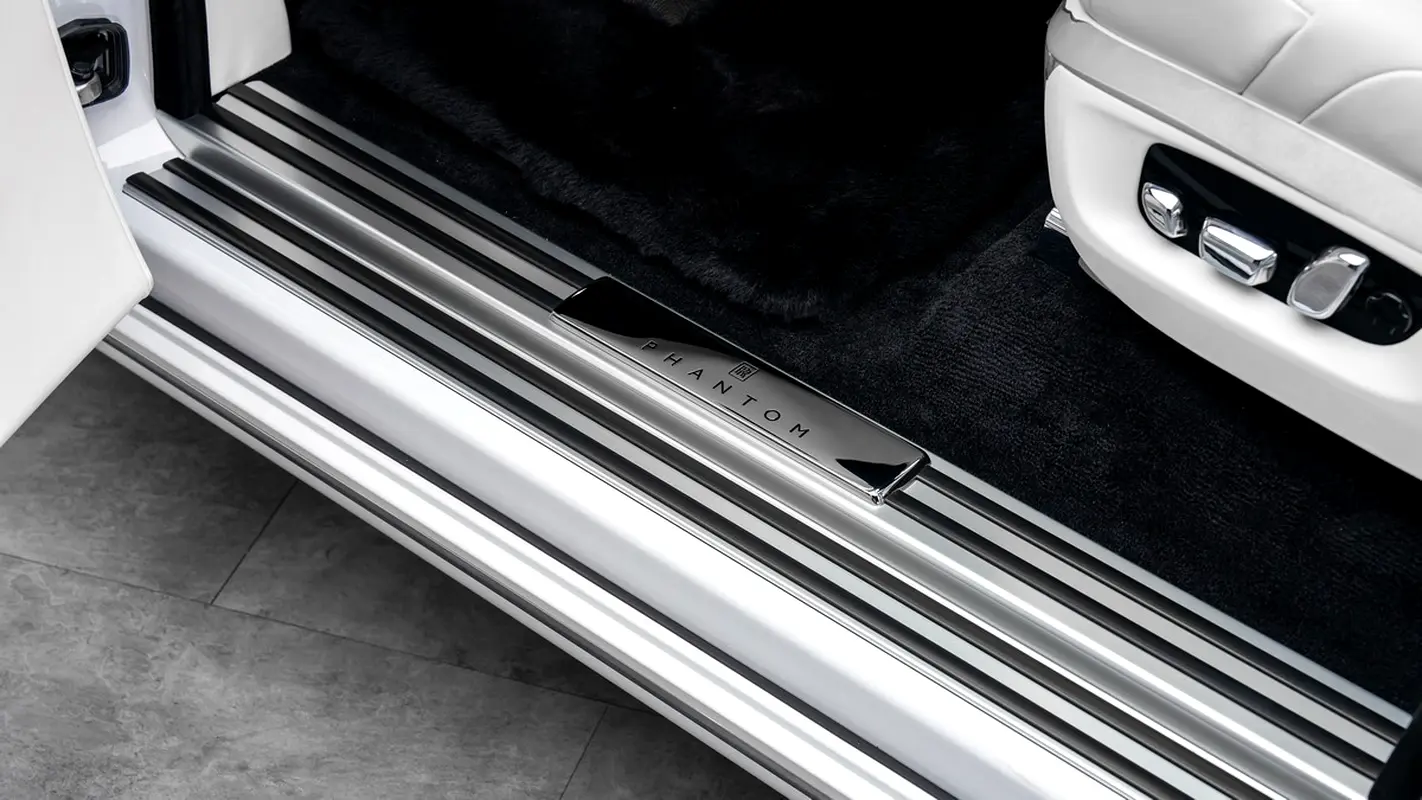 Rolls-Royce Phantom, 2026 — фото 7 из 10