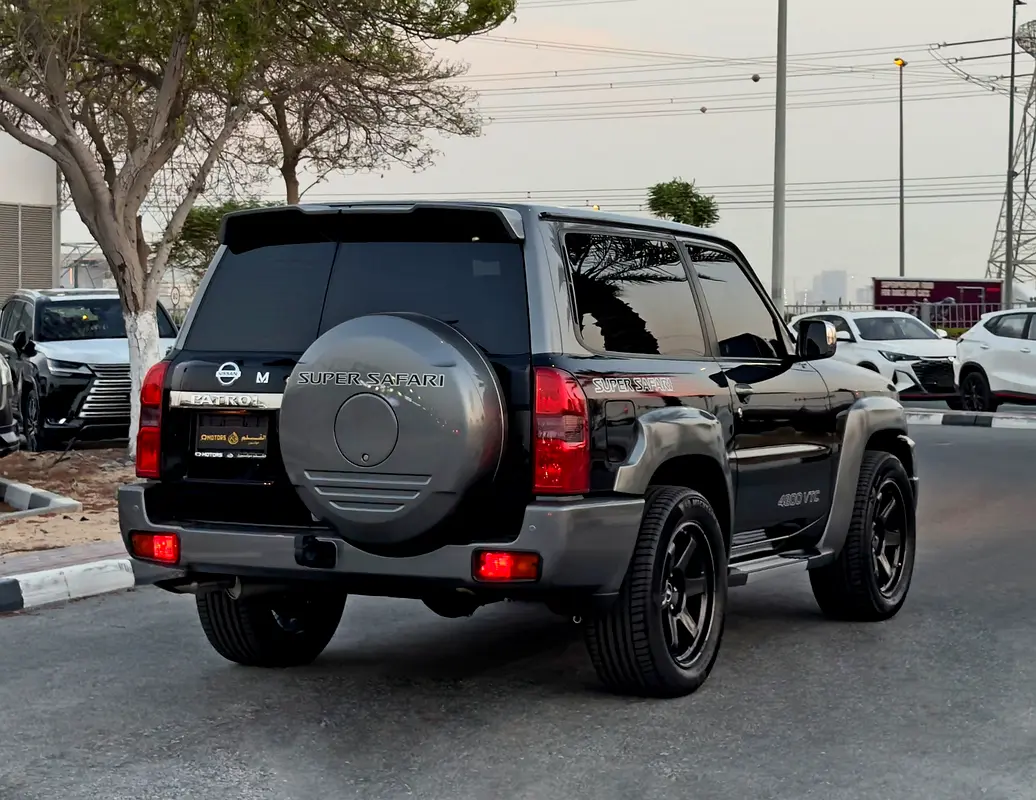 Nissan Patrol Safari, 2023 — фото 7 из 10