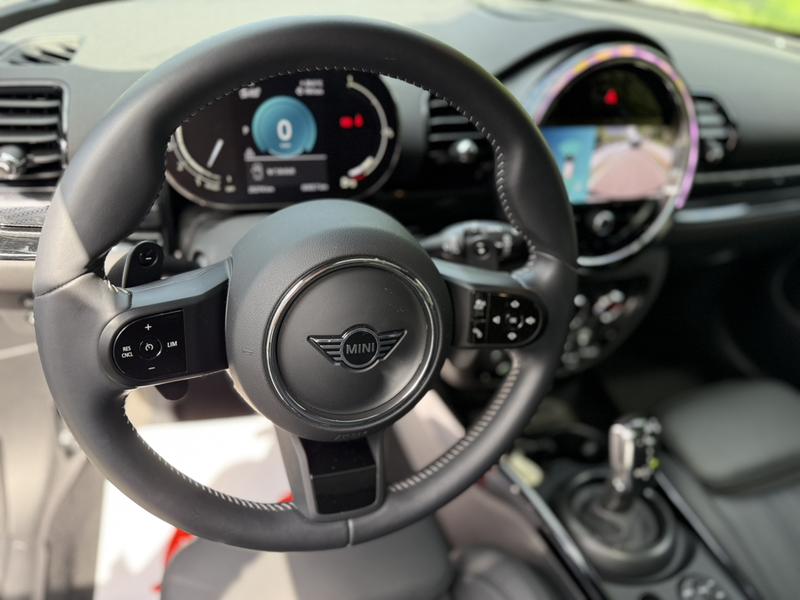 Mini Clubman, 2024 — фото 10 из 12