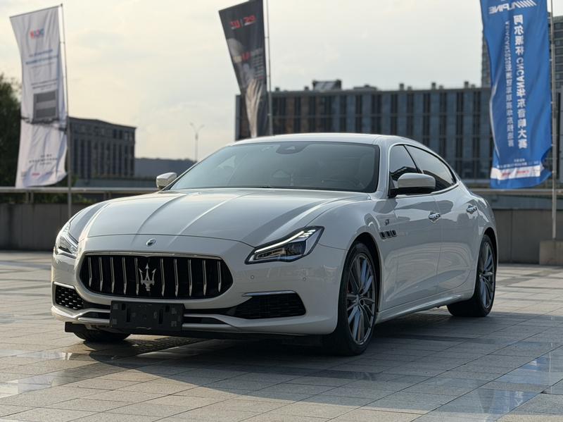 Maserati Quattroporte, 2022 — купить в Орле под ключ