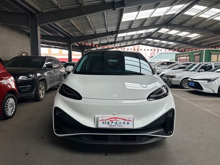 BAIC Arcfox Kaola, 2024 — купить в Владимире под ключ