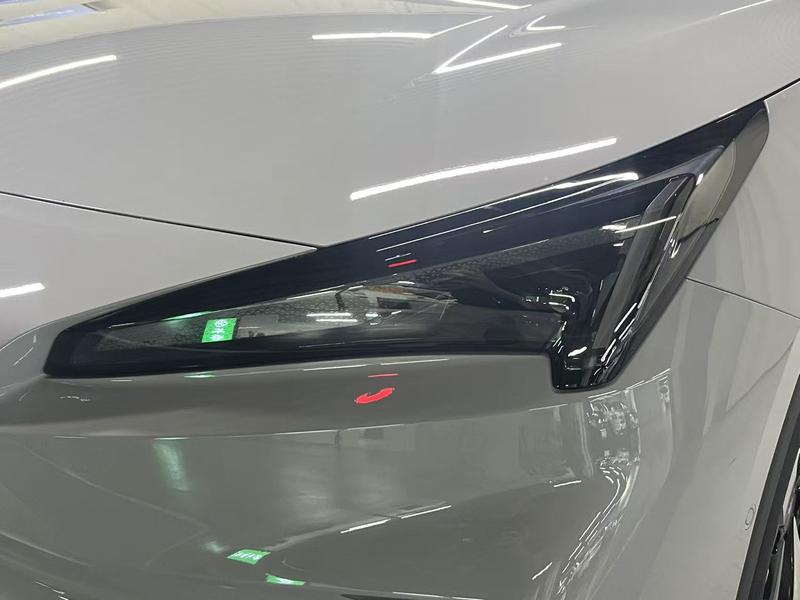 BAIC Arcfox Alpha T5, 2026 — фото 7 из 12