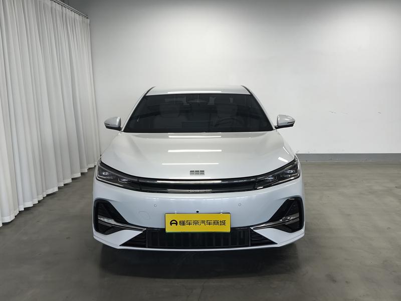 Geely Galaxy A7, 2025 — фото 2 из 12