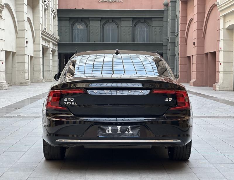 Volvo S90, 2024 — фото 6 из 12