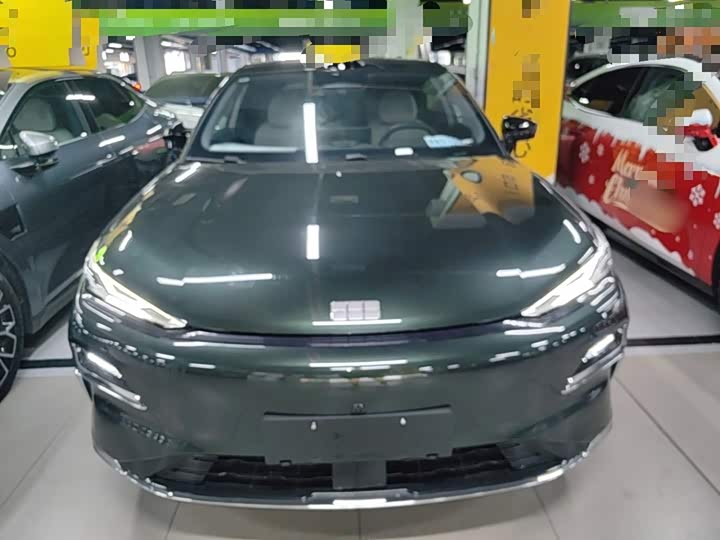 Geely Galaxy Starshine 8 EM-i, 2025 — фото 3 из 9