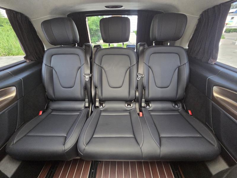 Mercedes-Benz V-Class, 2022 — фото 11 из 12