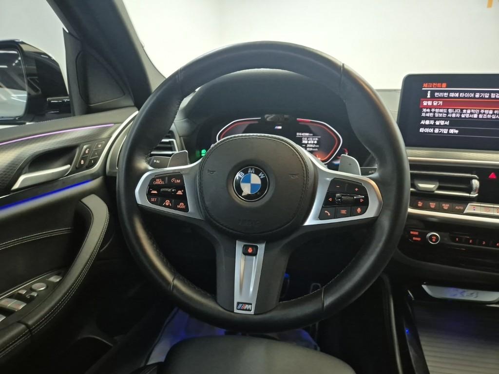 BMW X4, 2023 — фото 8 из 12