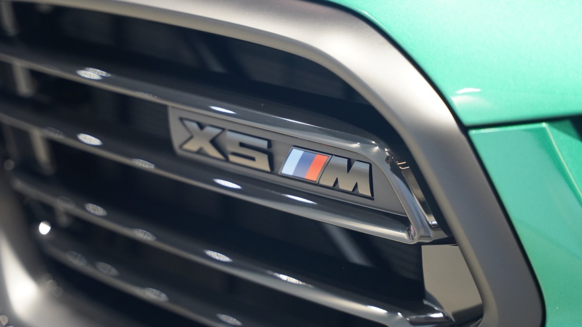 BMW X5 M, 2025 — фото 12 из 12