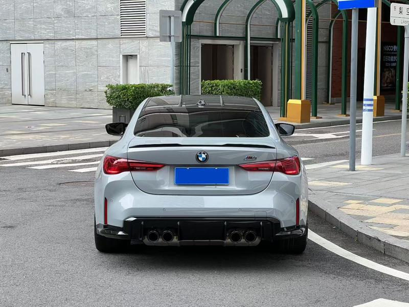BMW M4, 2024 — фото 5 из 10