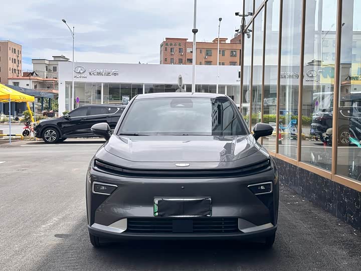 Geely Atlas REV, 2026 — фото 2 из 9