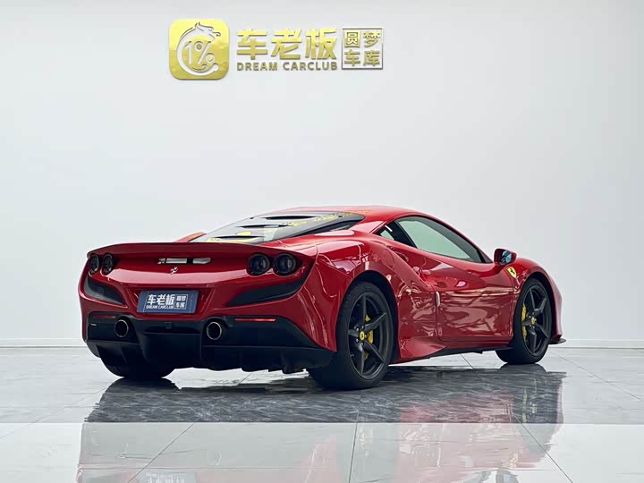 Ferrari F8, 2021 — фото 4 из 9