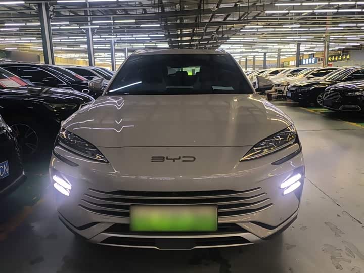 BYD Song Plus Hybrid/EV, 2023 — фото 3 из 9
