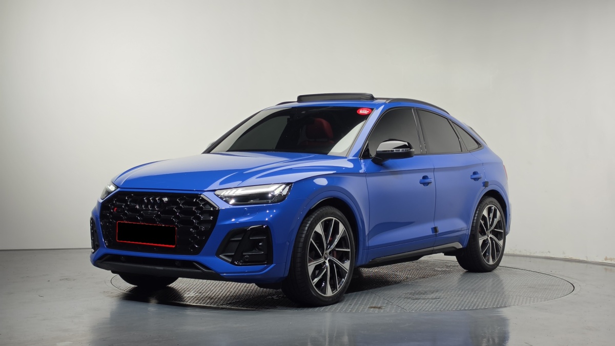 Audi SQ5, 2023 — купить в Санкт-Петербурге под ключ