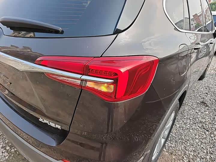 Buick Envision Plus, 2021 — фото 8 из 9