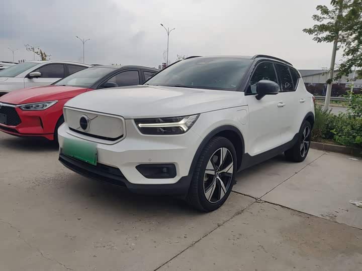 Volvo XC40 EV, 2022 — купить в Самаре под ключ