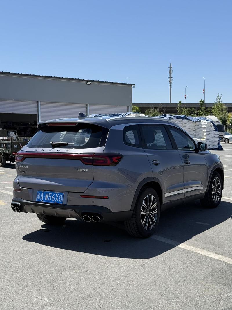 Chery Tiggo 8, 2022 — фото 5 из 9