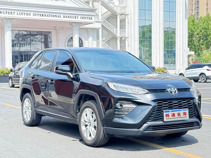 Toyota Wildlander, 2021 — фото 2 из 9