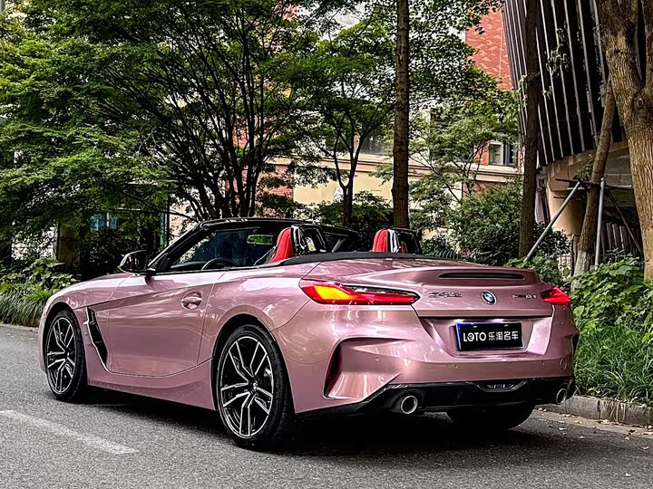 BMW Z4, 2024 — фото 4 из 9