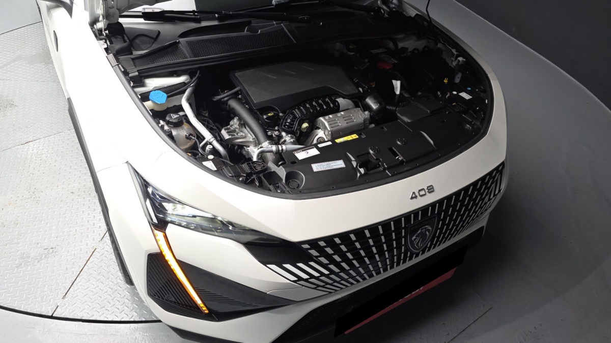 Peugeot 408, 2023 — фото 6 из 12