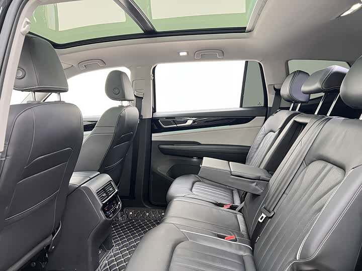 Volkswagen Teramont X, 2022 — фото 8 из 9