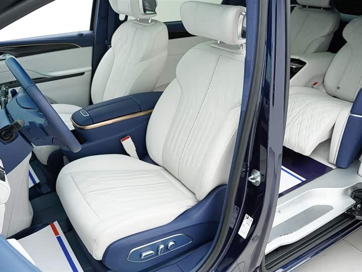 Buick GL8 ES, 2023 — фото 7 из 9