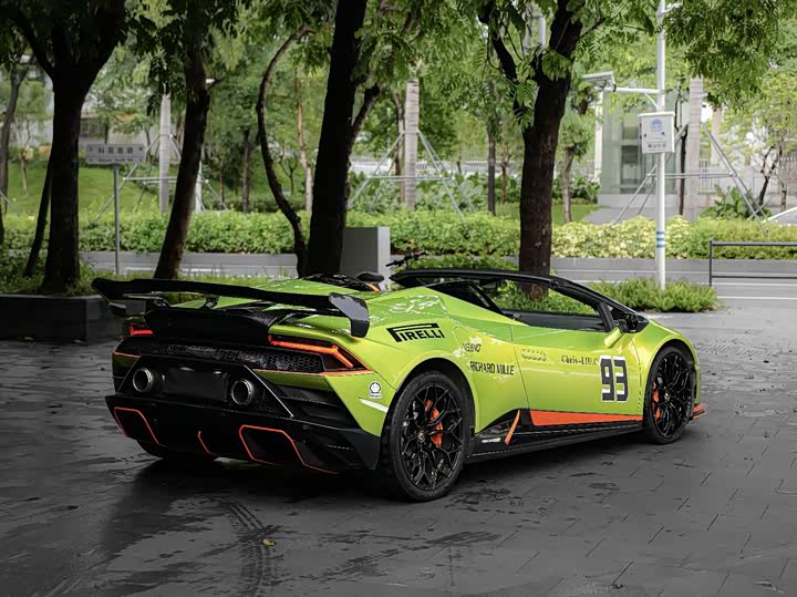 Lamborghini Huracán, 2022 — фото 4 из 9