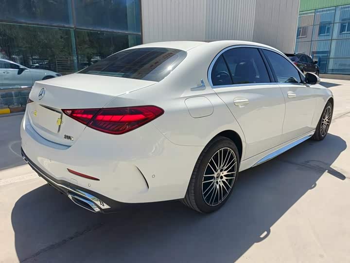 Mercedes-Benz C-Class, 2024 — фото 7 из 9