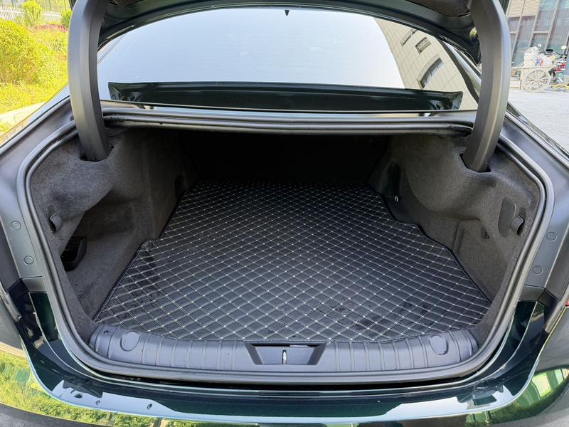 Jaguar XF L, 2023 — фото 11 из 12