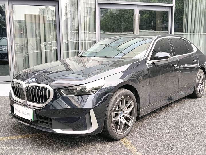 BMW i5, 2025 — купить в Тольятти под ключ