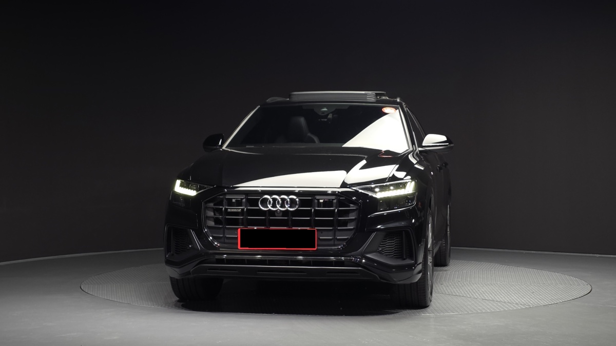 Audi Q8, 2022 — фото 3 из 12