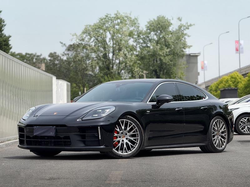 Porsche Panamera, 2025 — купить в Костроме под ключ