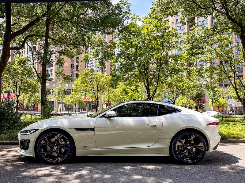 Jaguar F-Type, 2024 — фото 3 из 12