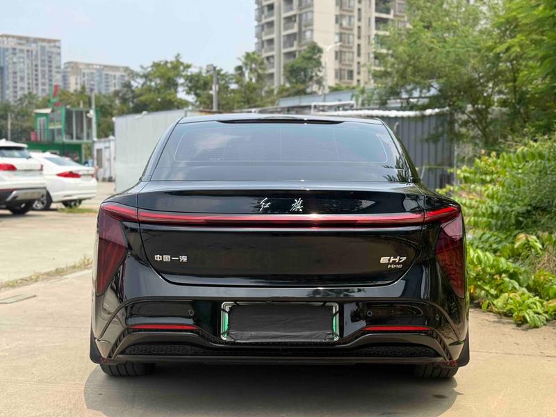 Hongqi EH7, 2024 — фото 5 из 11