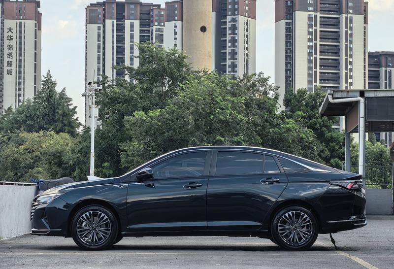 Dongfeng Aeolus Yixuan Max, 2023 — фото 4 из 12