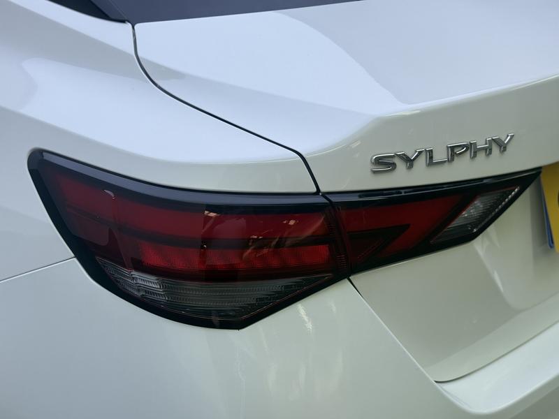 Nissan Sylphy, 2024 — фото 10 из 12
