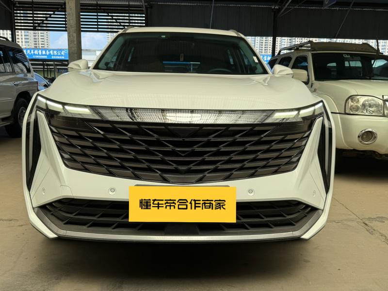 Geely Atlas L, 2022 — фото 2 из 12