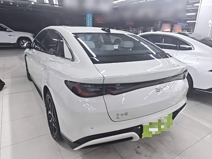 BYD Seal 06 Hybrid/EV, 2025 — фото 5 из 9