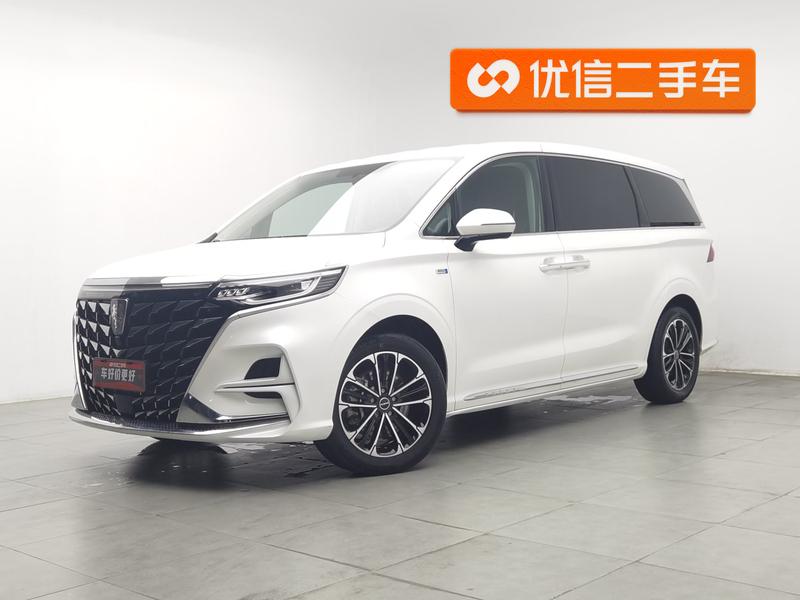 Roewe iMax 8, 2023 — купить в Москве под ключ