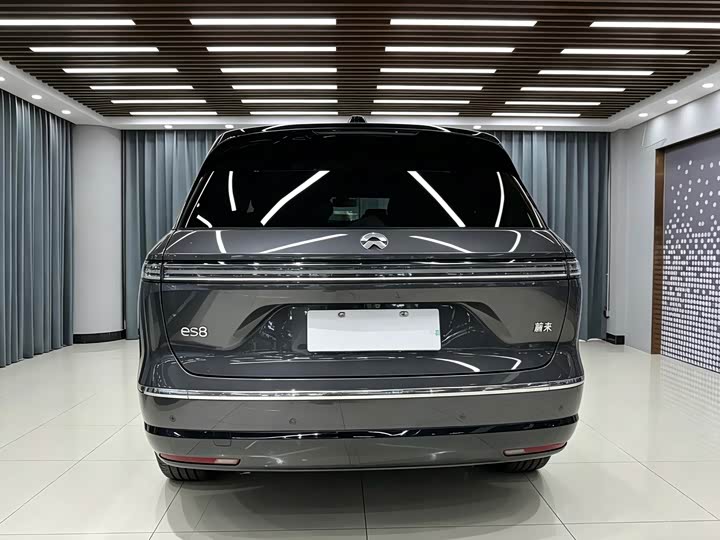 Nio ES8, 2025 — фото 2 из 9