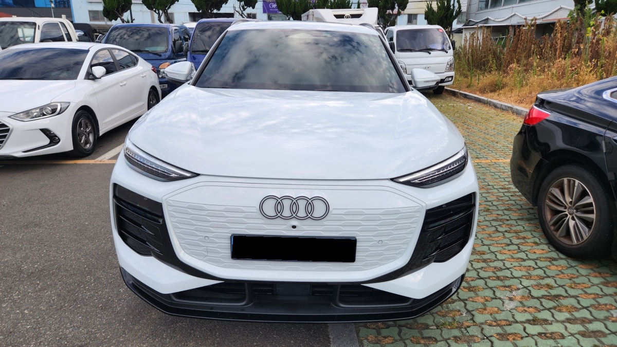 Audi Q6 e-tron, 2025 — купить в Белгороде под ключ