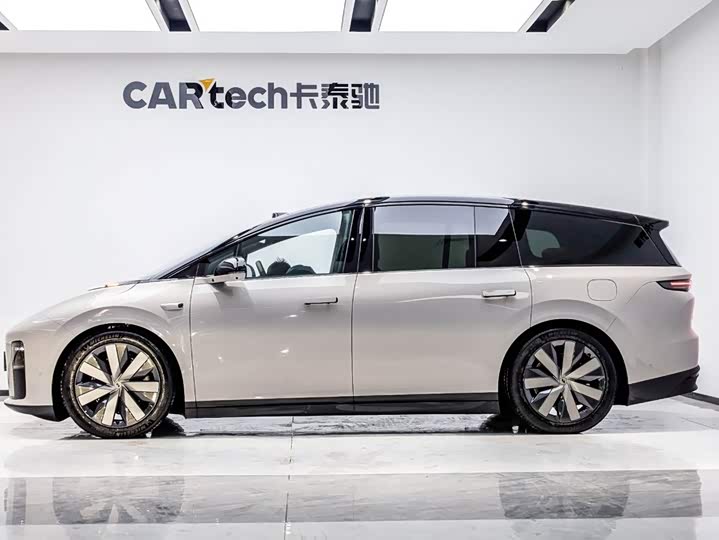 LiXiang i8, 2025 — фото 3 из 9