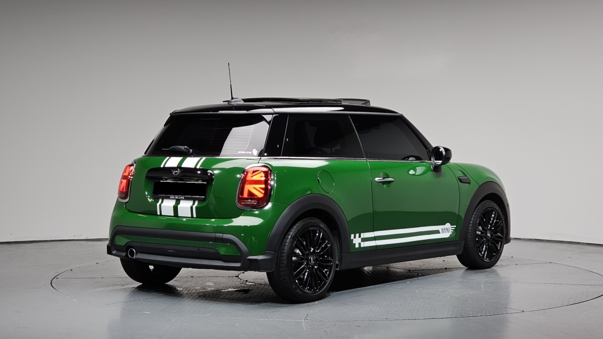 Mini Cooper, 2023 — фото 2 из 12