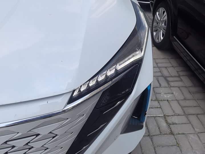 Changan Oshan Z6 Hybrid, 2023 — фото 5 из 9