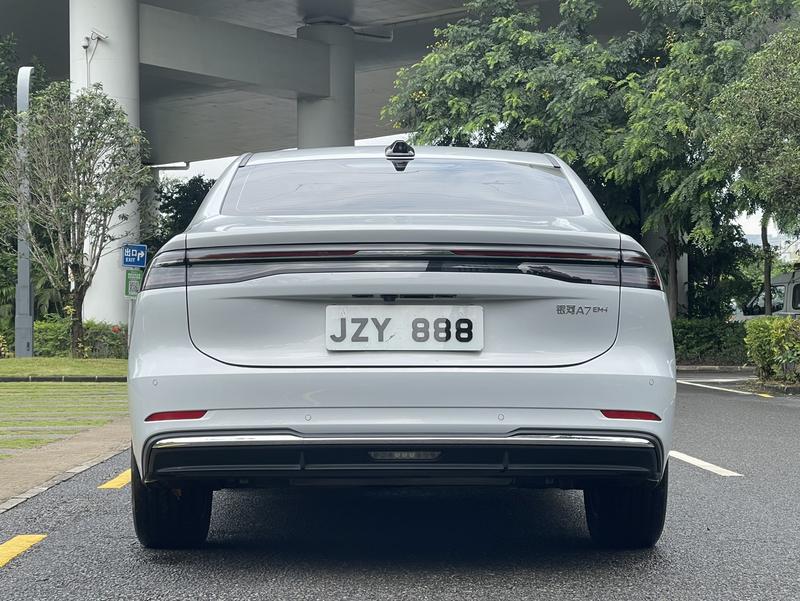 Geely Galaxy A7, 2025 — фото 6 из 12