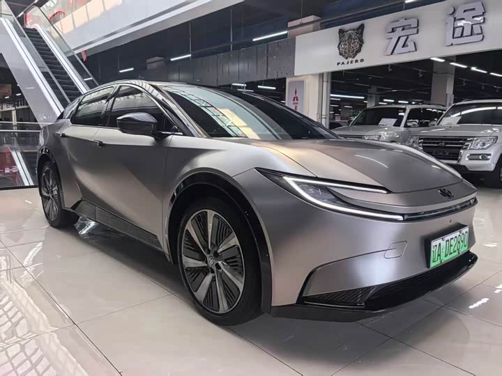 Toyota bZ5, 2025 — фото 3 из 9