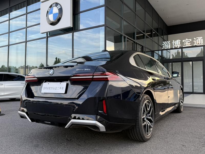 BMW i5, 2025 — фото 5 из 12