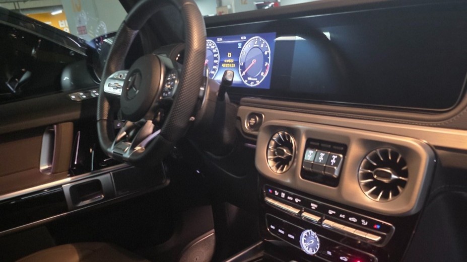 Mercedes-Benz G-Class, 2024 — фото 9 из 12